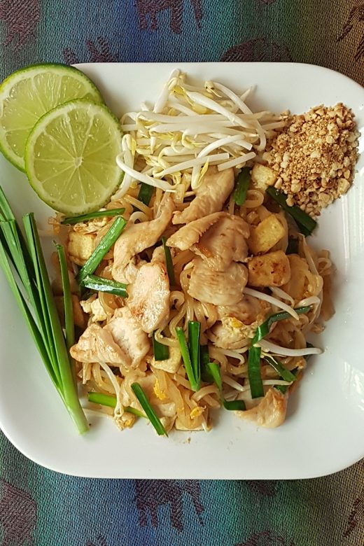 pad thai chicken